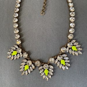 💎 J. CREW Statement Necklace